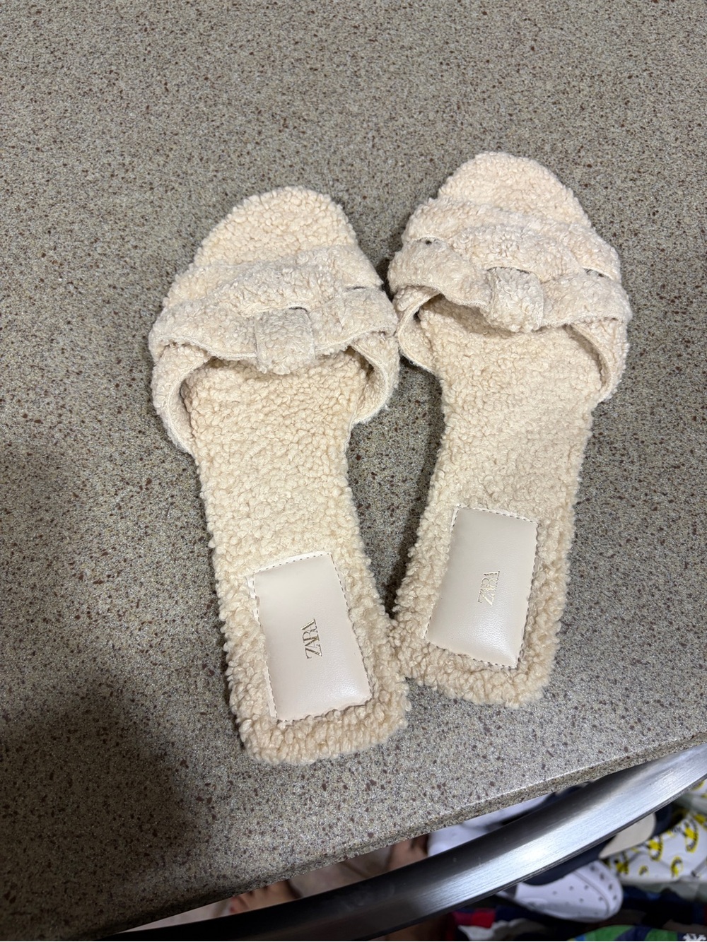 ZARA Cream Sherpa Knot Slide Mules